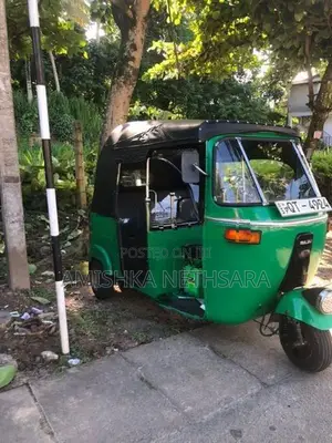 Bajaj RE 2009