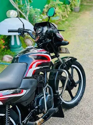 TVS Metro 2016