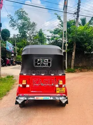 Bajaj RE threewiler 2006