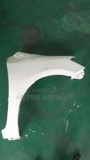 Toyota Belta P92 Fender