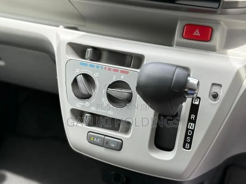 Daihatsu Mira X limited 2023