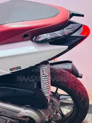 Aprilia SR 150 Race 2016