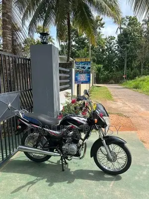 Bajaj CT100 2016