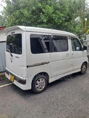 Daihatsu Attrai 2016