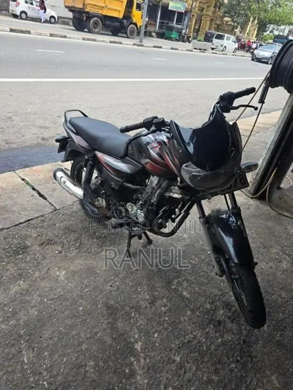 Bajaj Discover 125 2016
