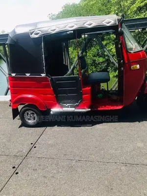 Bajaj RE 1999