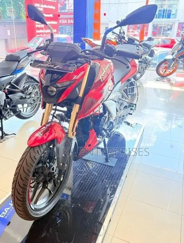 Bajaj Pulsar N160 Premium 2026