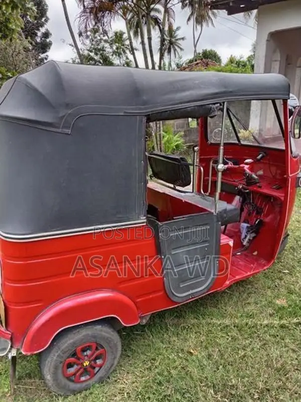Bajaj RE Three-Wheeler 1996