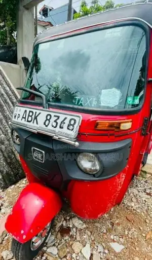 Bajaj RE Three Wheeler 2016