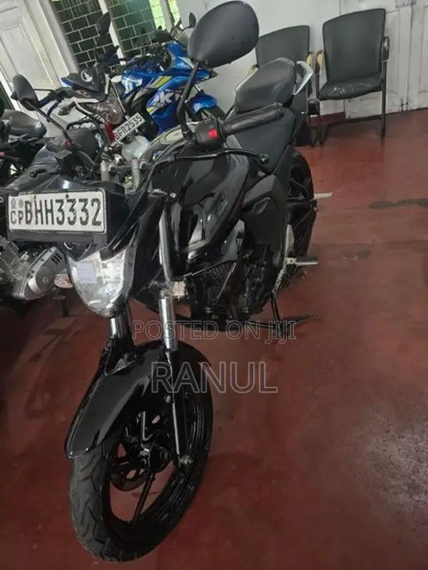 Yamaha FZ 2018
