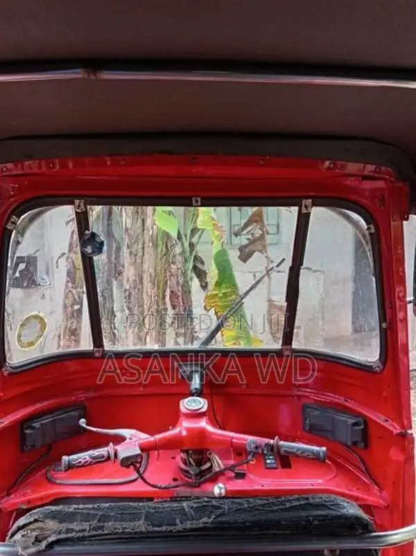 Bajaj RE Three-Wheeler 1996