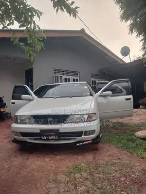 Nissan Sunny 1997