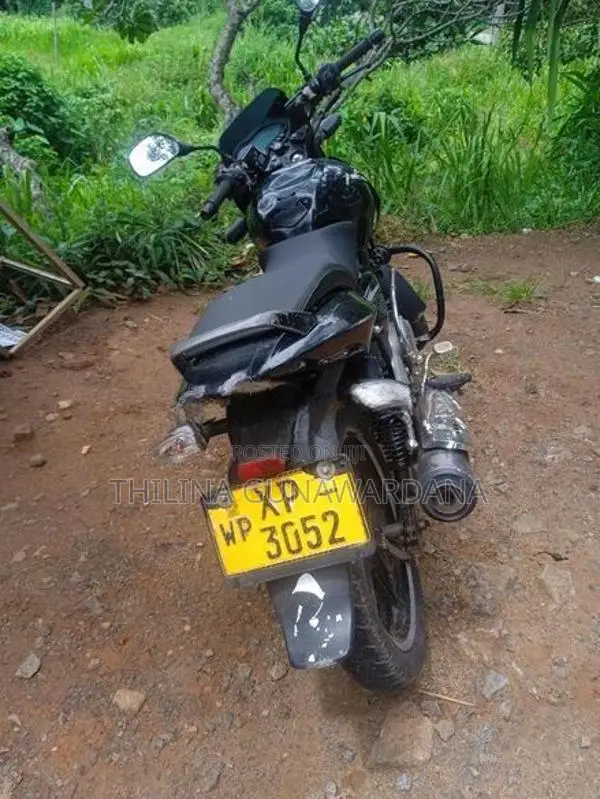 Bajaj Pulsar 150 2012
