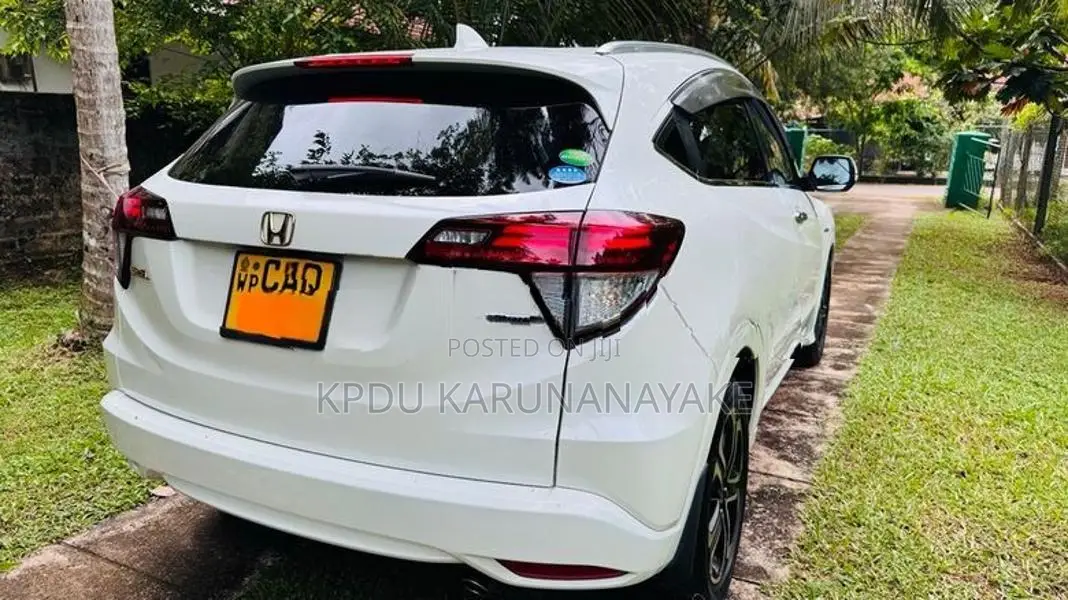 Honda Vezel 2016
