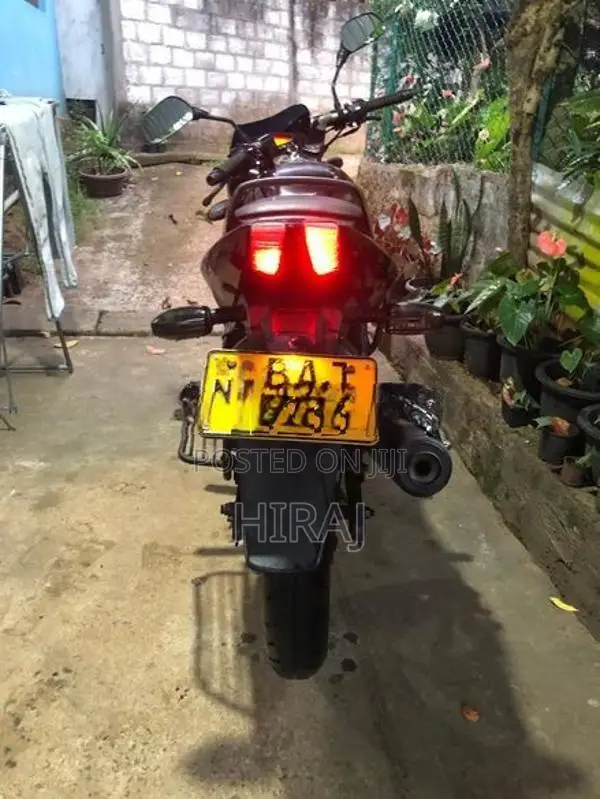 Bajaj Pulsar 150 2013