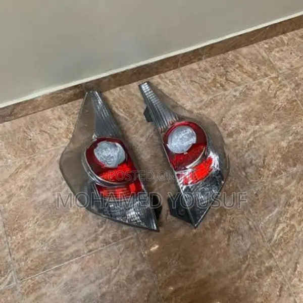 Toyota Aqua Genuine Tail Light Set