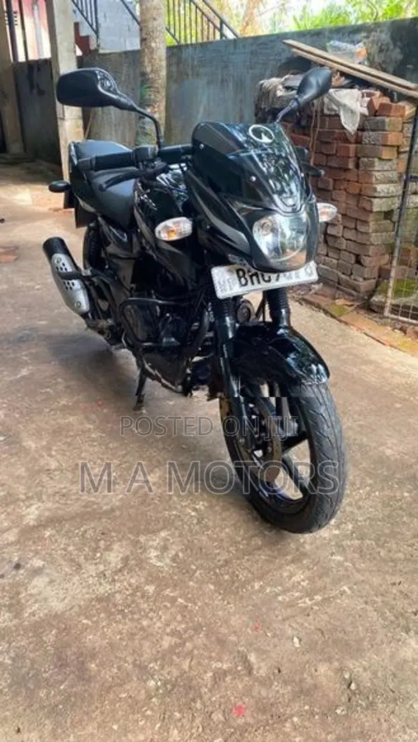 Bajaj Pulsar 150 2018