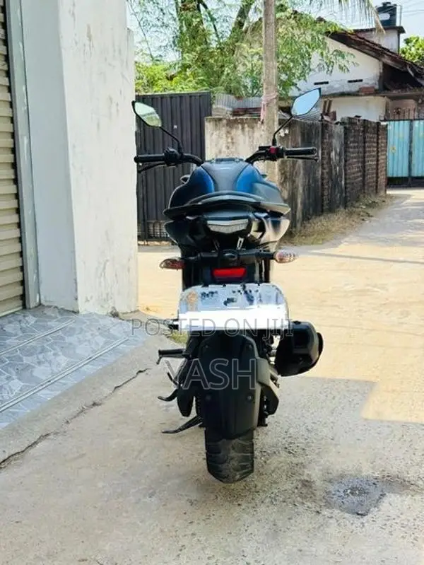 Yamaha Fzs V4 2025