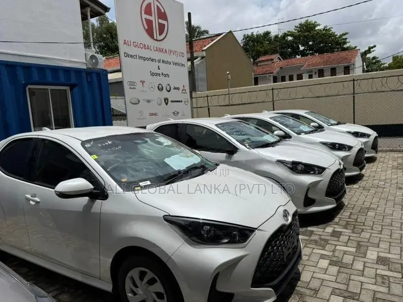 Toyota Yaris X Push Start 2024