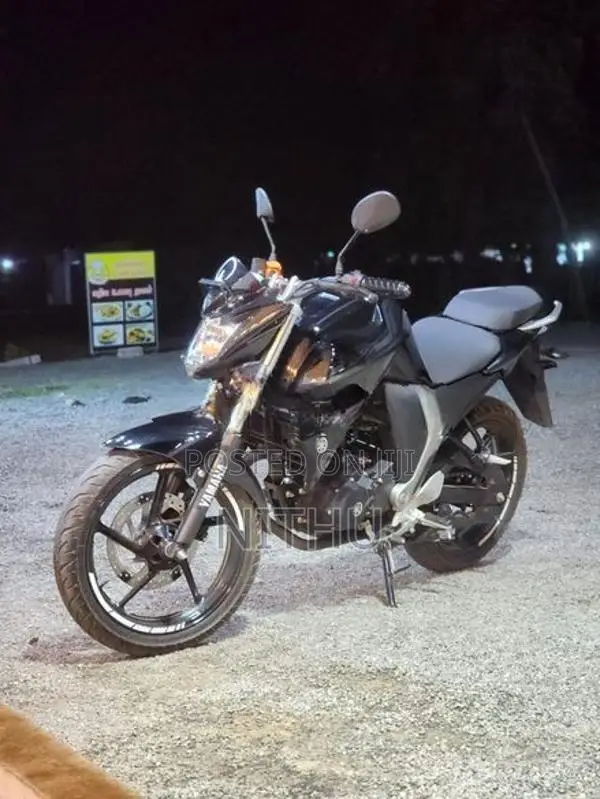 Yamaha FZs V2 2025
