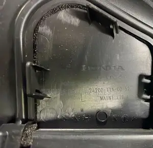 Honda Vezel RU3 Wiper Panel