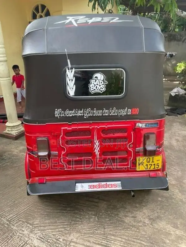 Bajaj RE 2 Stock 2006