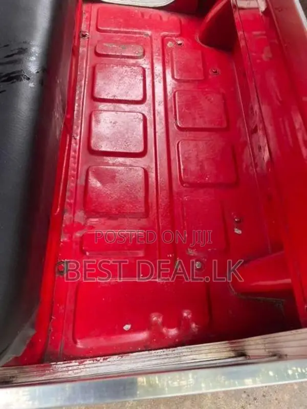 Bajaj RE 2 Stock 2006