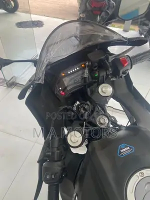 Yamaha R15 V4 2026