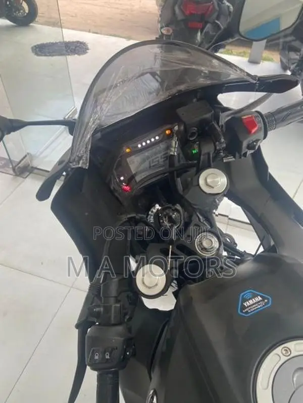 Yamaha R15 V4 2026