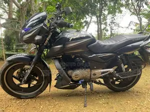 Bajaj Pulsar 150 2013
