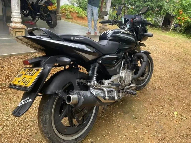 Bajaj Pulsar 150 2013