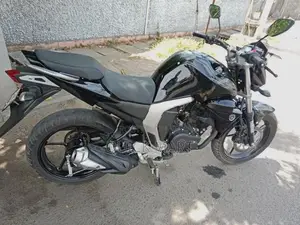 Yamaha FZs V2 2026