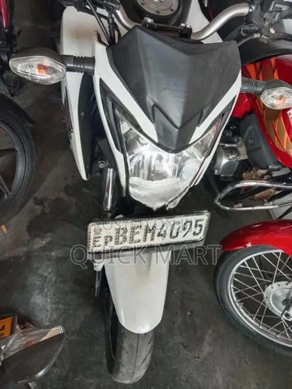 Honda CB Hornet 2018