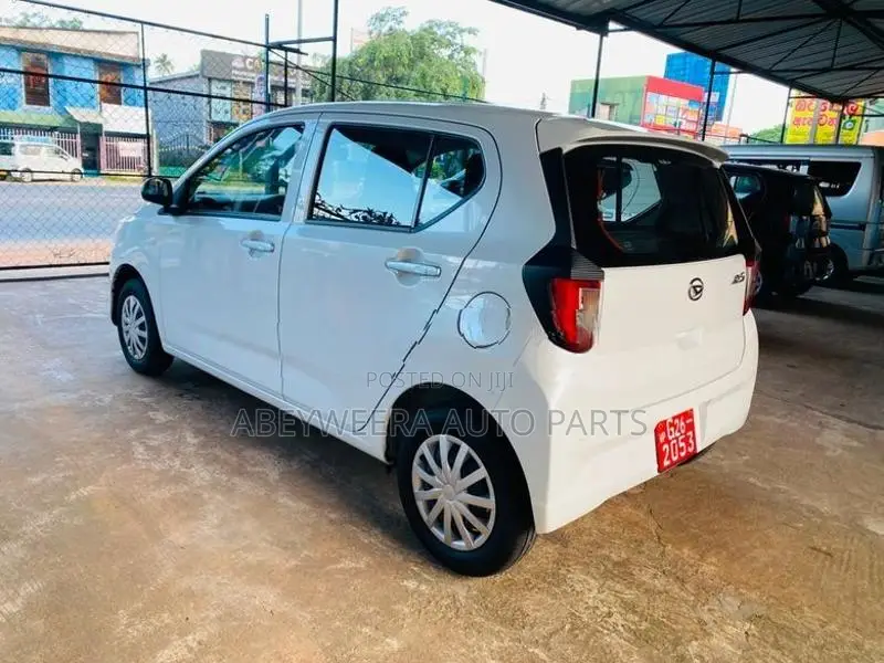 Daihatsu Mira L Grade / Rear Wiper 2024