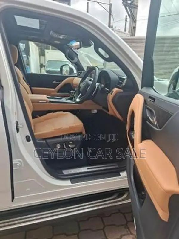Lexus LX600 Premium Executive 2026