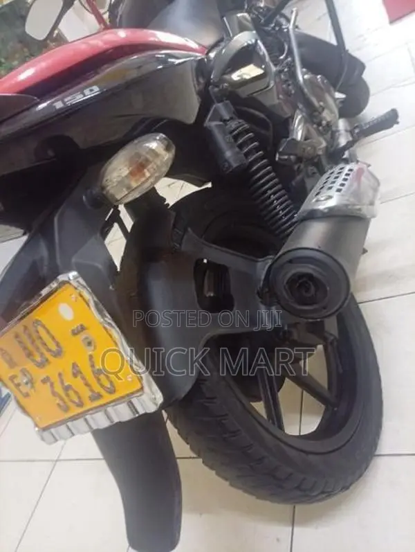 Bajaj Pulsar 150 2010