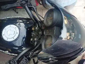 Bajaj Pulsar 180 2006