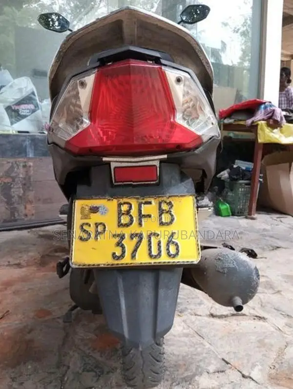 Honda Dio SCV 2017