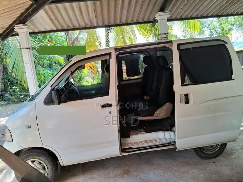 Daihatsu 1999