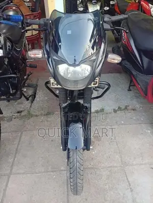 Bajaj Pulsar 180 2006