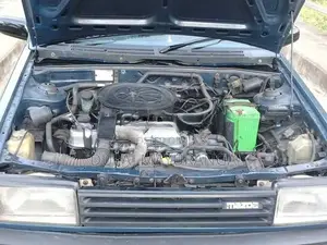 Mazda Familia 1986