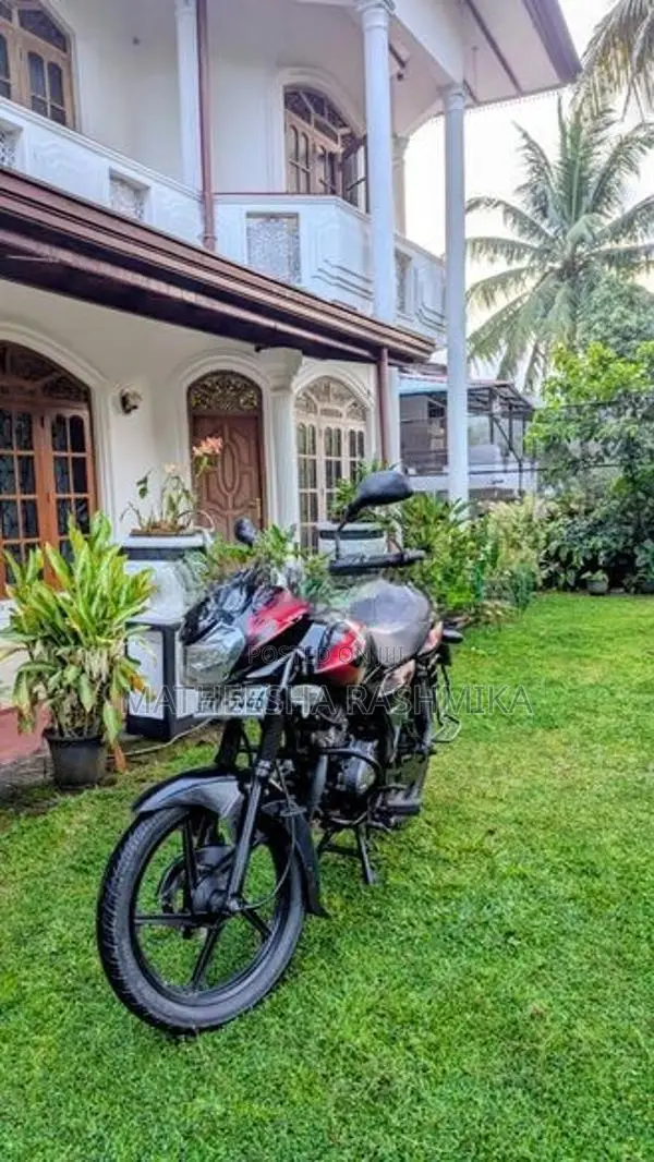 Bajaj Discover 125 2012