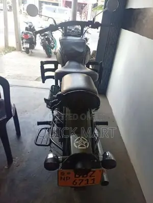 Royal Enfield Bullet 2016