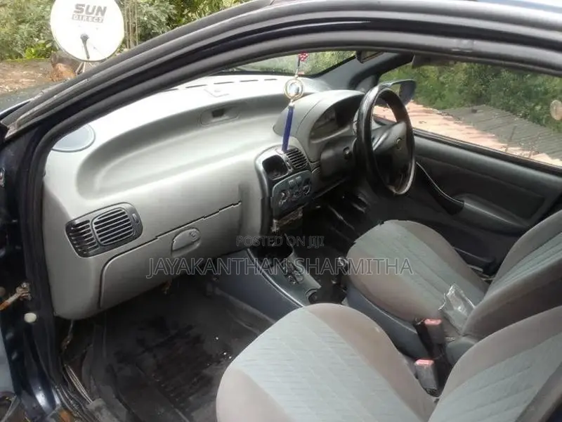 Tata Indigo 2004