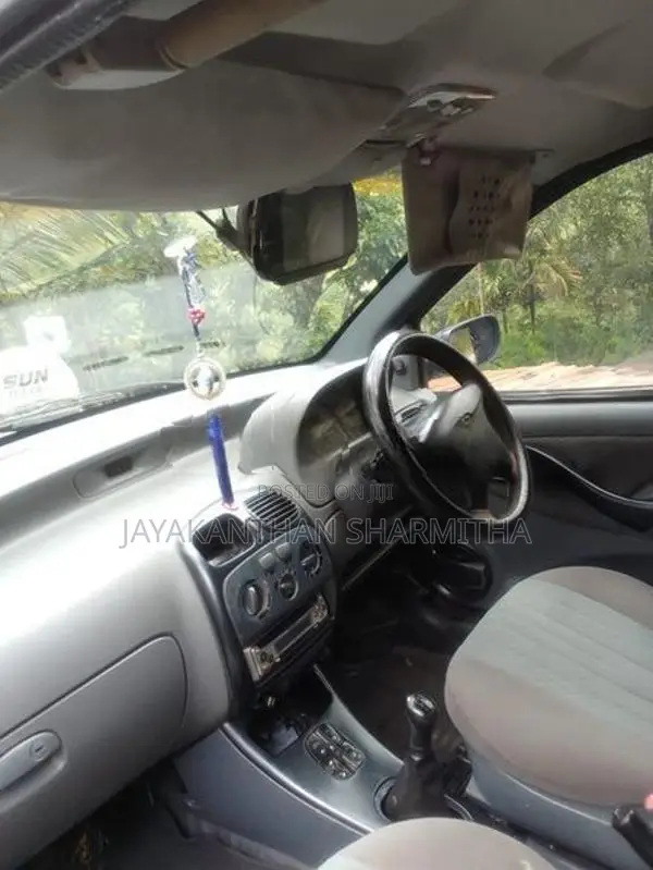 Tata Indigo 2004