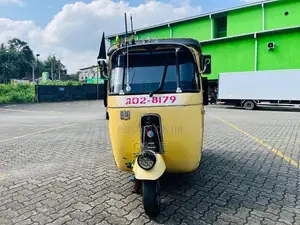 Bajaj RE 1999