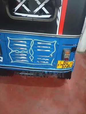 Bajaj RE 2011