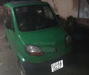 Bajaj Qute 2019
