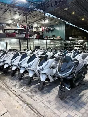 Honda PCX 125 Japan 125cc 2026