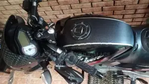 Bajaj Pulsar 180 2012